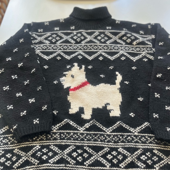 Ralph Lauren Black and Cream Dog Pattern Turtleneck Sweater - Picture 5 of 11